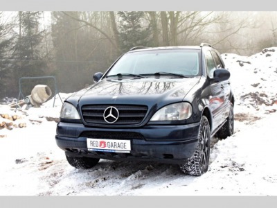 Mercedes-Benz M ML320