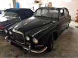 Jaguar  420 Saloon