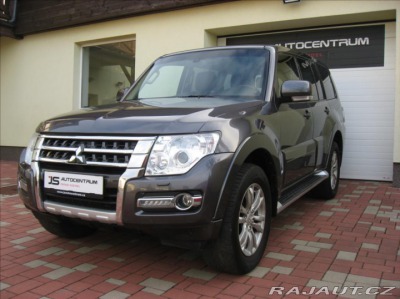 Mitsubishi Pajero 3,2 DI-D 190PS  Plus Star