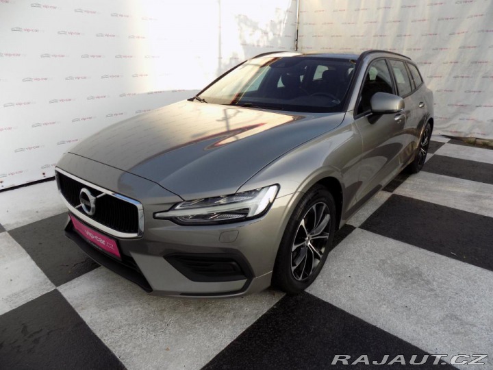 Volvo V60 2.0 D4/Momentum/Full-LED/ 2019