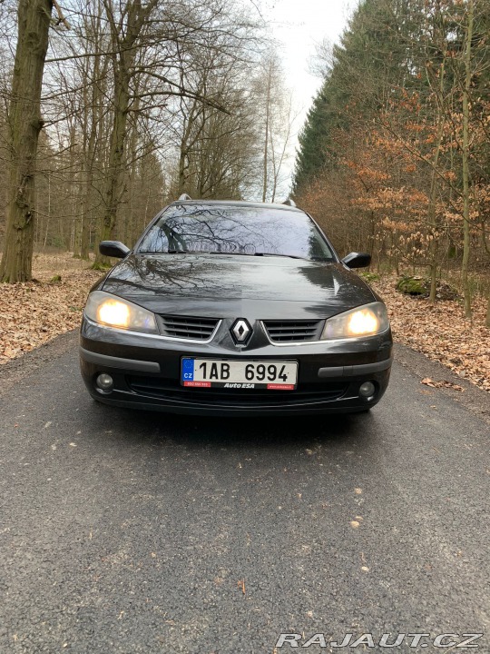 Renault Laguna Combi 2006 dCi 130 koní 2006