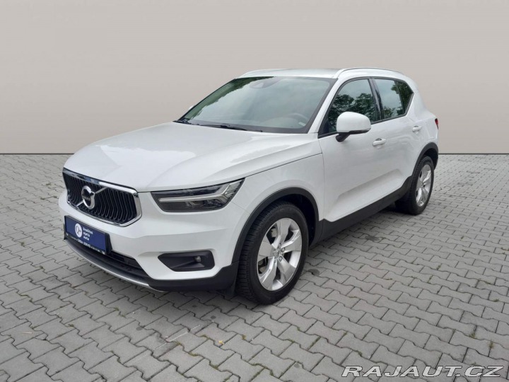 Volvo XC40 D3 2.0L 150 HP MOMENTUM P 2020