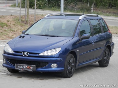 Peugeot 206 1.4HDI * KLIMA *