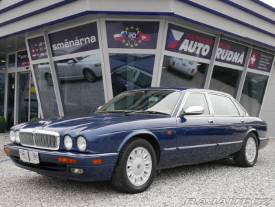 Jaguar Ostatní modely Daimler XJ 4,0 177kW Majestic Aut