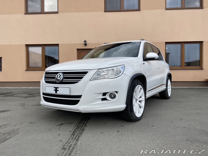 Volkswagen Tiguan 2.0 TDI CR R-Line 4Motion 2011