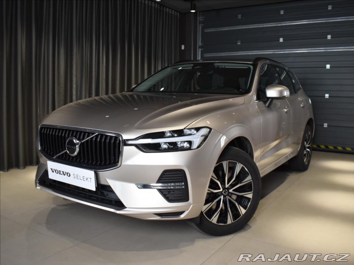 Volvo XC60 2,0 B4 FWD Core Bezklíč,B 2022