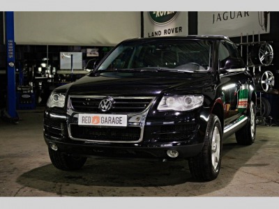 Volkswagen Touareg R5 TDi - xenony, vzd