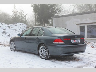 BMW 7 735i 2001