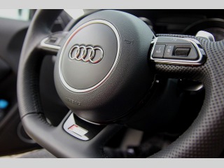 Audi S5  1800