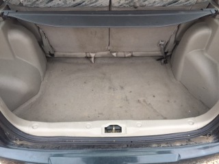 Mazda Demio  2000