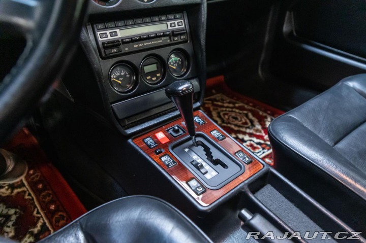 Mercedes-Benz 190 E 2,5 16V AMG 1990