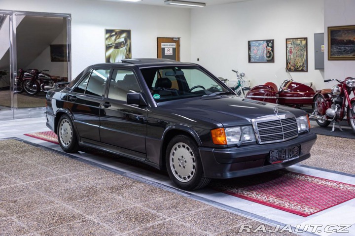 Mercedes-Benz 190 E 2,5 16V AMG 1990