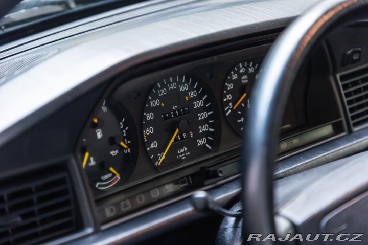Mercedes-Benz 190 E 2,5 16V AMG 1990