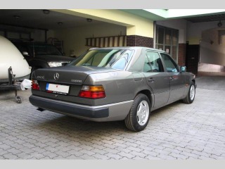 Mercedes-Benz 124 250 D Turbo 1990