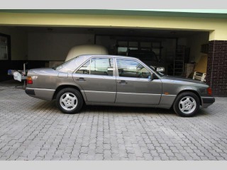 Mercedes-Benz 124 250 D Turbo 1990