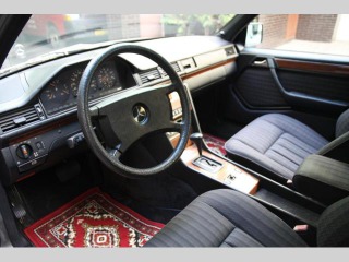 Mercedes-Benz 124 250 D Turbo 1990