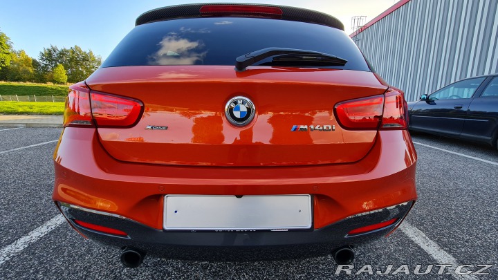 BMW 1 M -140i xDrive 2016