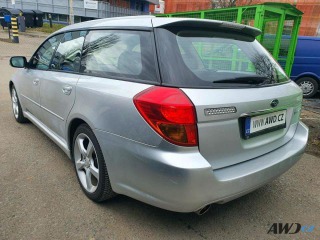 Subaru Legacy kombi 2,0 R Comfort AT MY 2005