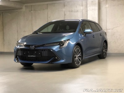 Toyota Corolla 1,8 HYBRID STYLE