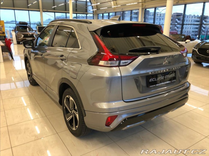 Mitsubishi Eclipse Cross 2,4 Podpora elektro *  In 2022