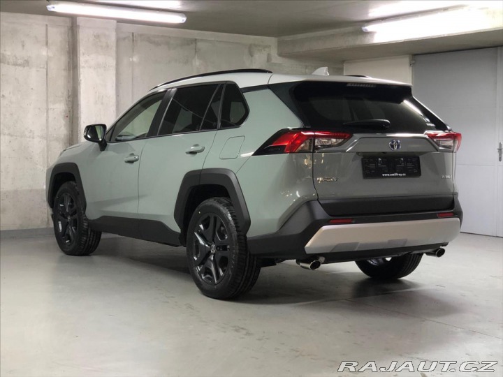 Toyota RAV4 2,5 Adventure 4x4 2024