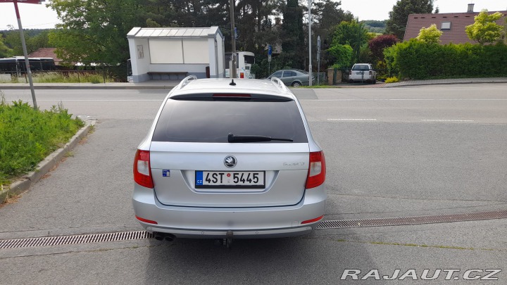 Škoda Superb Combi 2.0 TDI 2010 manuál 2011