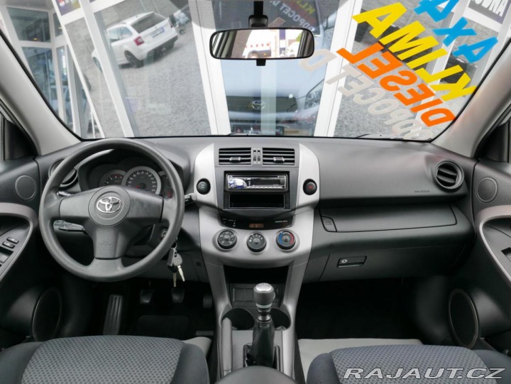 Toyota RAV4 2,2 D-4D Terra 4x4 2007