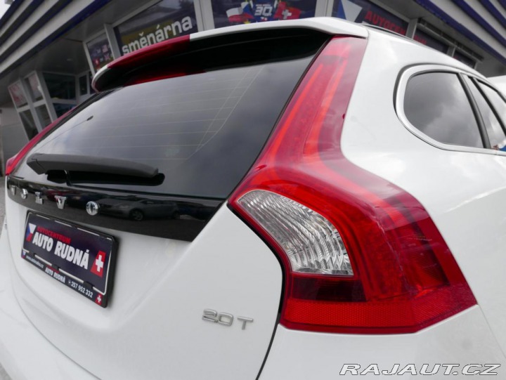 Volvo V60 2,0T 203PS Xenony/Navi 2010