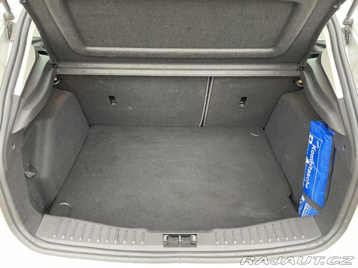 Ford Focus 1.6 i 92Kw Automat 2-Maji 2014