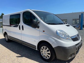 Opel Vivaro 2.0 CDTI L2H1 6 míst