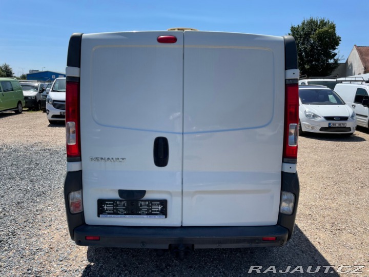 Opel Vivaro 2.0 CDTI L2H1 6 míst 2010