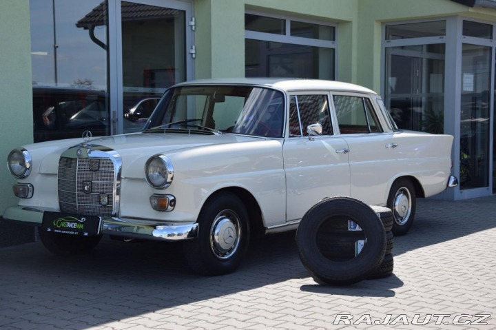 Mercedes-Benz Ostatní modely 200 200D OLDTIMER*PŮVODNÍ TP* 1968