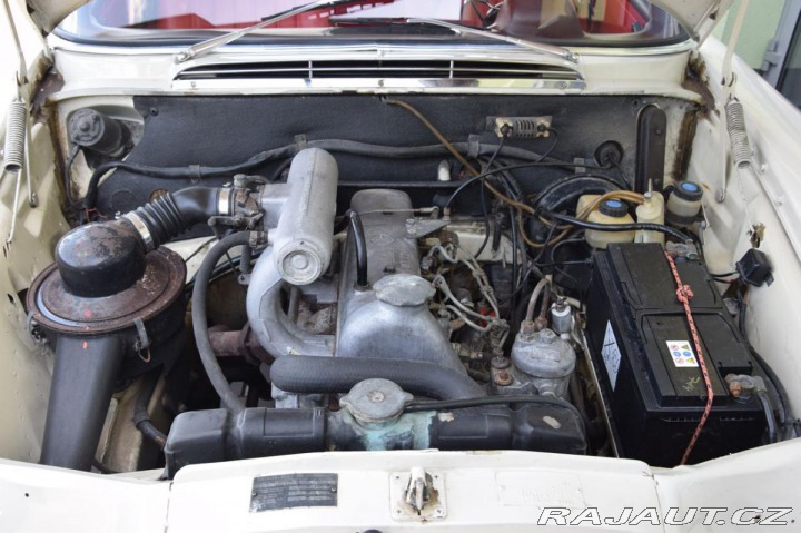 Mercedes-Benz Ostatní modely 200 200D REZERVACE 1968