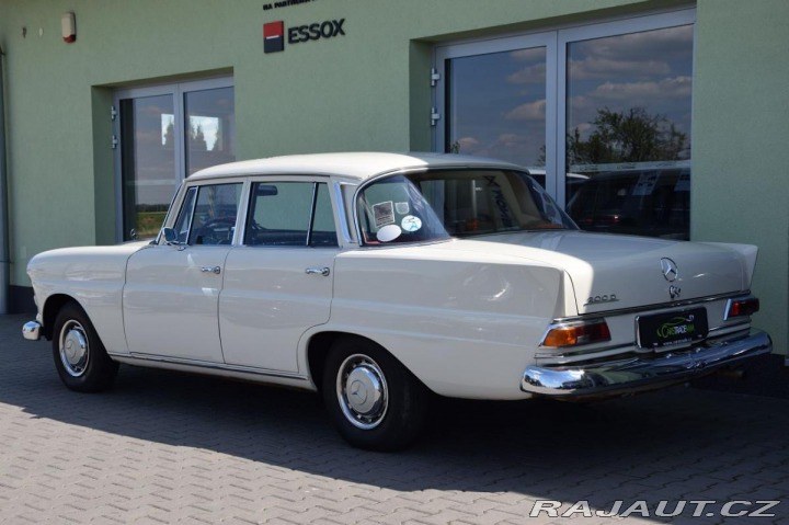 Mercedes-Benz Ostatní modely 200 200D OLDTIMER*PŮVODNÍ TP* 1968