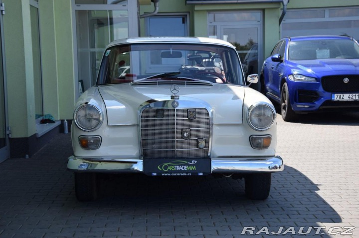 Mercedes-Benz Ostatní modely 200 200D OLDTIMER*PŮVODNÍ TP* 1968