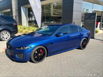 Jaguar XE 2,0 ihned k odběru  R-Dyn