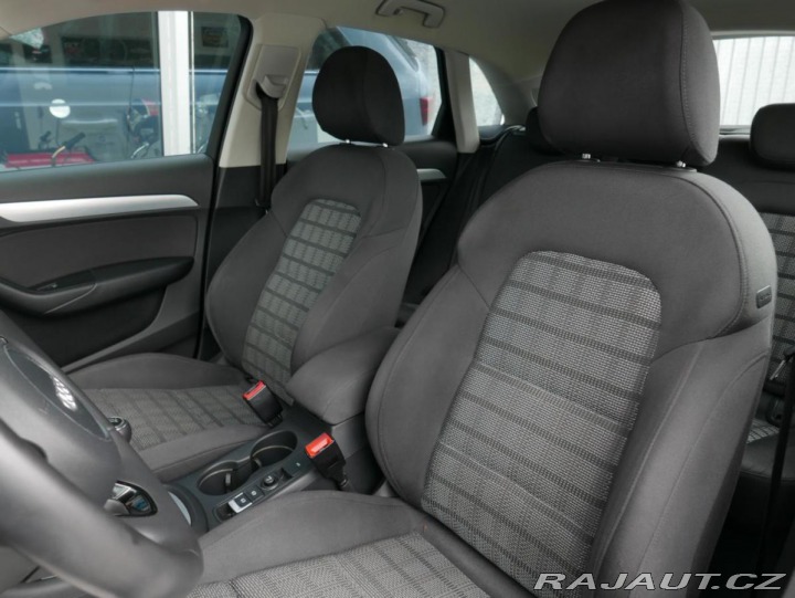 Audi Q3 2,0 TFSI Quattro REZERVAC 2012