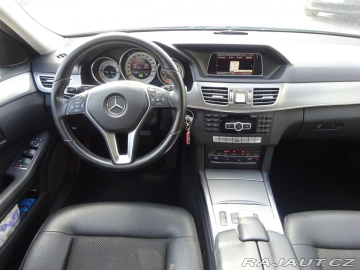 Mercedes-Benz E 300 CDI 150kW HYBRID SERV 2015