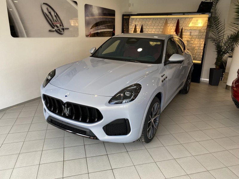 Maserati Grecale Modena MHEV 330HP