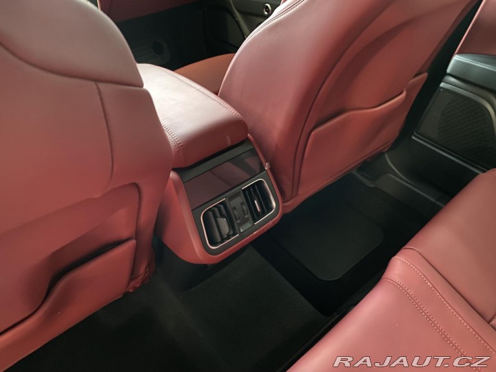 Maserati Grecale Modena MHEV 330HP 2022