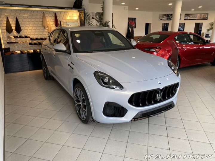 Maserati Grecale Modena MHEV 330HP 2022