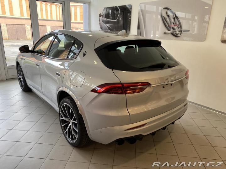 Maserati Grecale Modena MHEV 330HP 2022