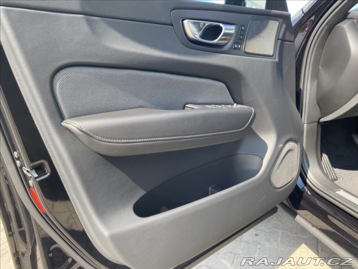 Volvo XC60 2,0 T6 AWD Recharge PLUS 2022