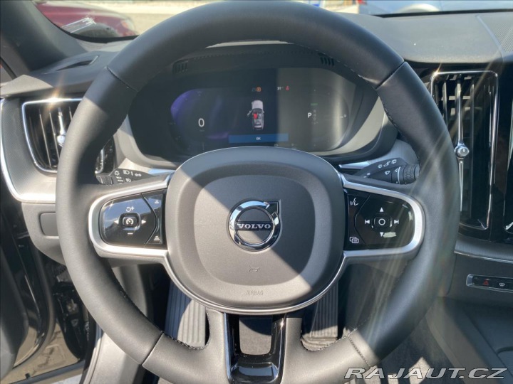 Volvo XC60 2,0 T6 AWD Recharge PLUS 2022