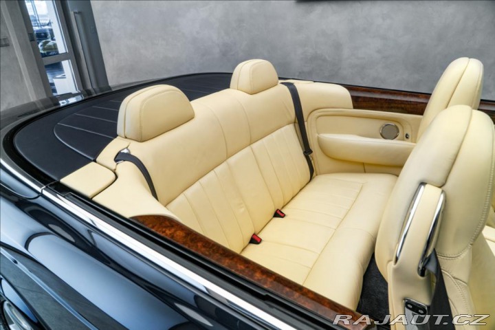 Bentley Ostatní modely Azure Convertible V8 6.75 twin turbo  OV 2006