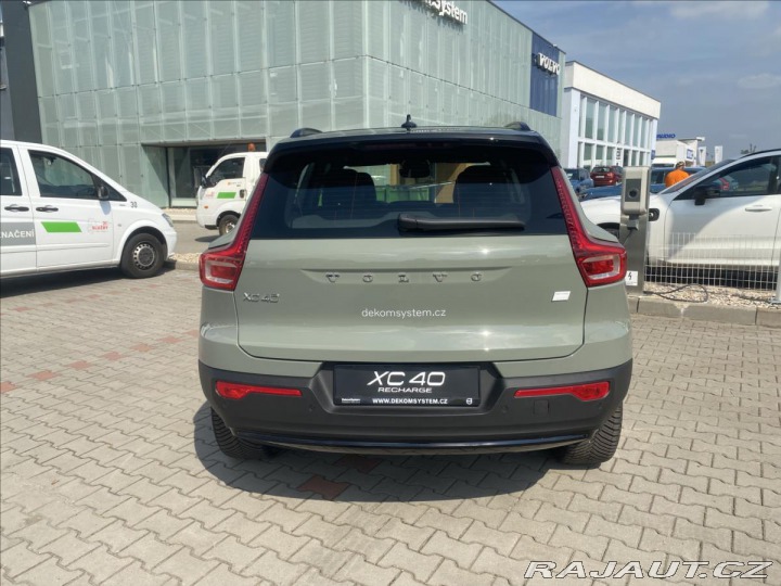 Volvo XC40 XC 40 FWD Recharge 2022