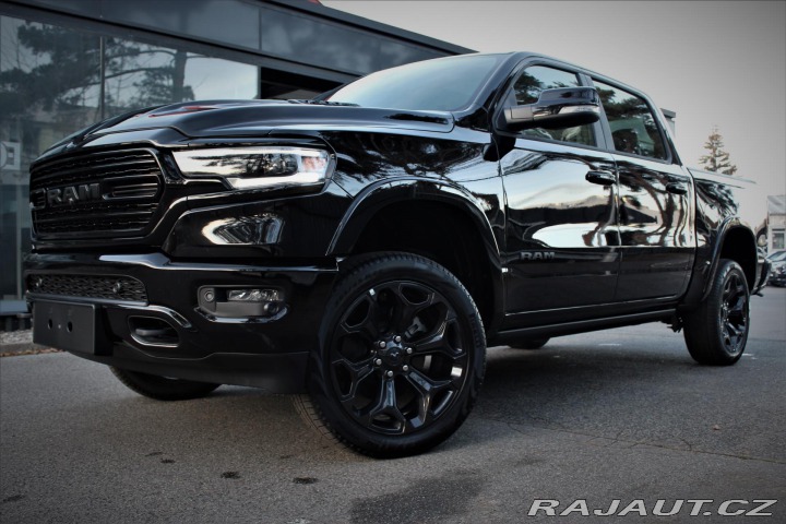Dodge RAM 5,7 V8 HEMI Limited Night 2022