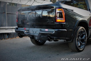 Dodge RAM 5,7 V8 HEMI Limited Night 2022