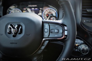 Dodge RAM 5,7 V8 HEMI Limited Night 2022