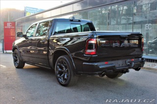 Dodge RAM 5,7 V8 HEMI Limited Night 2022